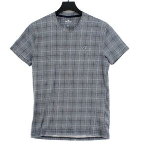 Hollister‎ men’s size large, short sleeve shirt, blue plaid